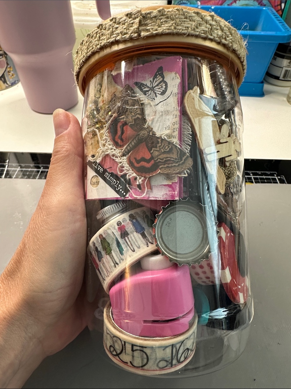 Art room and office junk jar! - Picture 4 of 9